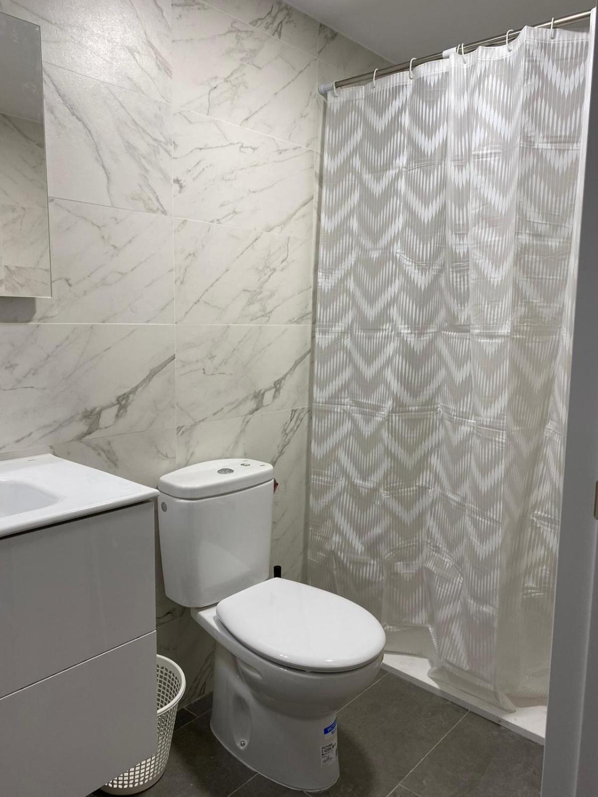 Aluche Aparment C Apartment Madrid Exterior foto