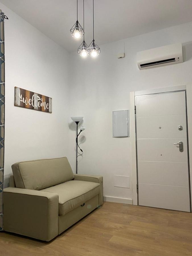 Aluche Aparment C Apartment Madrid Exterior foto