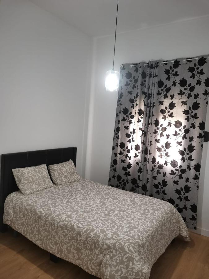 Aluche Aparment C Apartment Madrid Exterior foto